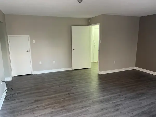 130 Ling RD #74, Toronto E10, ON M1E 4V9