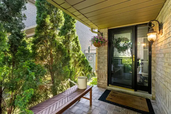 89 Huntington CRES, Clarington, ON L1E 3C5