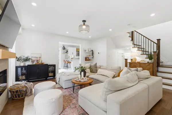 89 Huntington CRES, Clarington, ON L1E 3C5