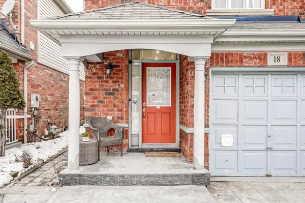 18 Tozer CRES, Ajax, ON L1T 4Z9