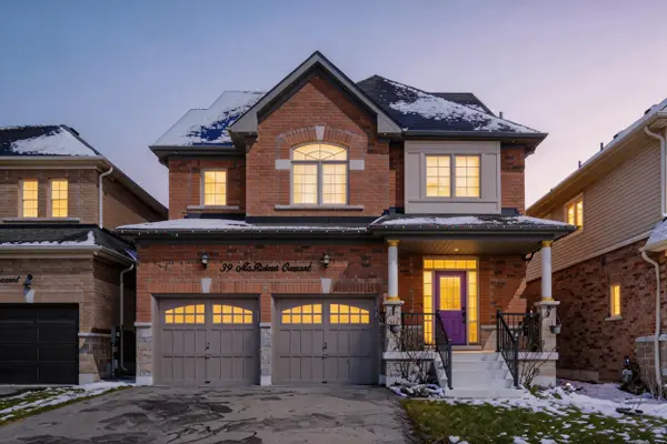 39 Mcroberts CRES, Clarington, ON L1E 0H5