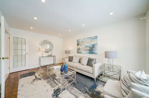 50 Summitcrest DR, Richmond Hill, ON L4S 1A7