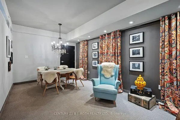 5 Greenwich ST #207, Barrie, ON L4N 7Y8