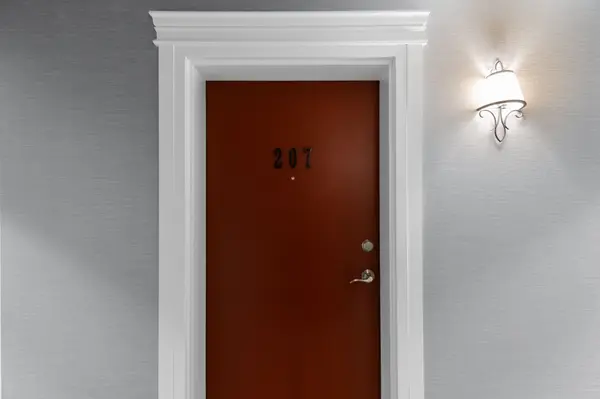 5 Greenwich ST #207, Barrie, ON L4N 7Y8