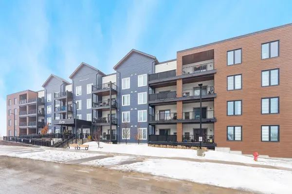 20 Koda ST #211, Barrie, ON L9J 0J7