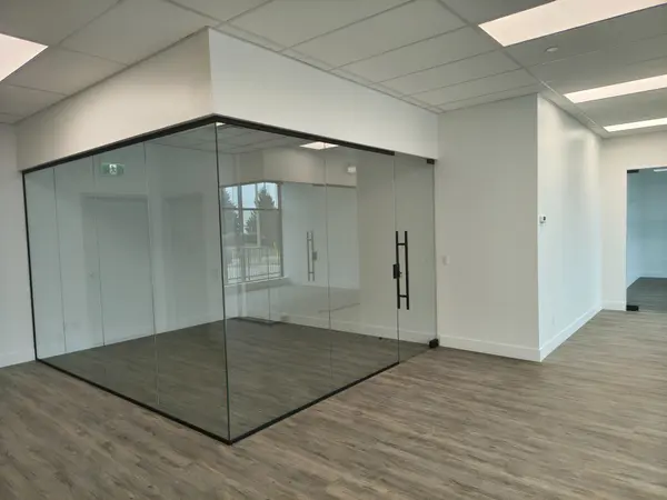 3303 Superior CT #A107, Oakville, ON L6L 0C4