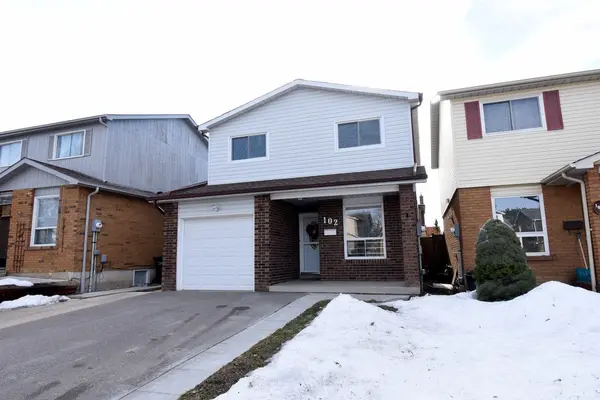 102 Elderwood PL, Brampton, ON L6V 3N3