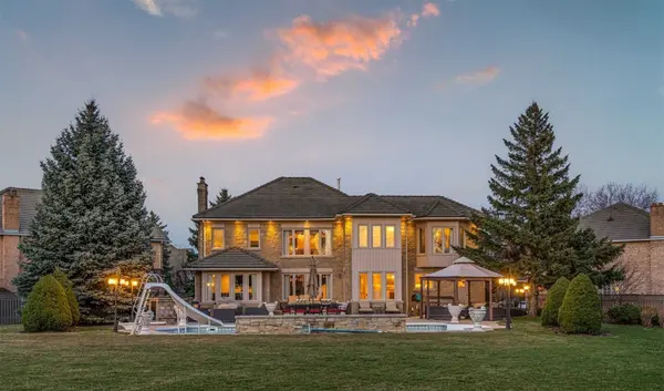 5128 Elderview CT, Mississauga, ON L5M 5A9