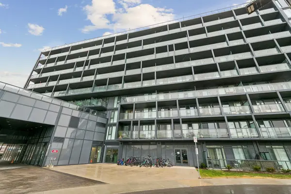 3200 Dakota Common N/A #B818, Burlington, ON L7M 2A7