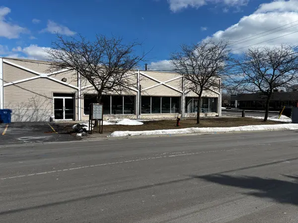 2279 Fairview ST #1, Burlington, ON L7R 2E3