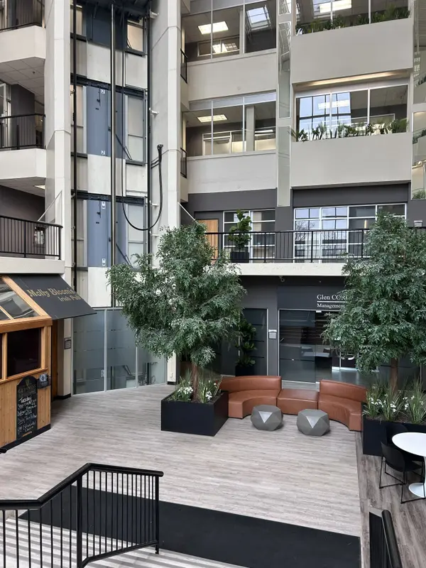 700 Richmond ST #214, London East, ON N6A 5C7