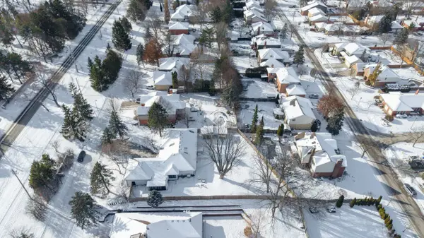 288 Windermere CT W, London North, ON N6G 4J5