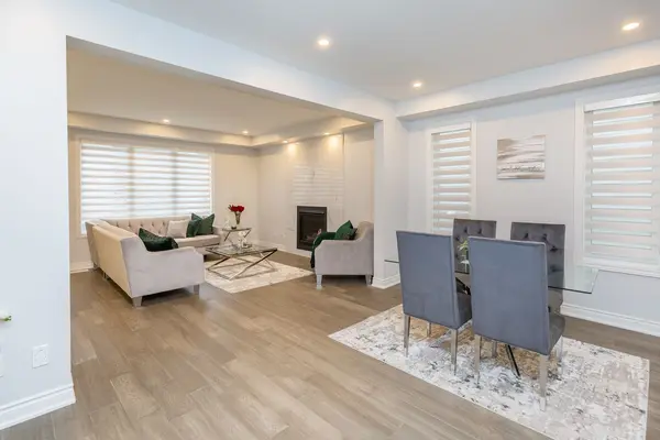 1019 Apolune ST, Barrhaven, ON K2J 6N8