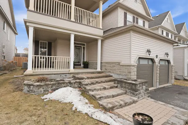 31 Leatherwood CRES, Barrhaven, ON K2J 4X9