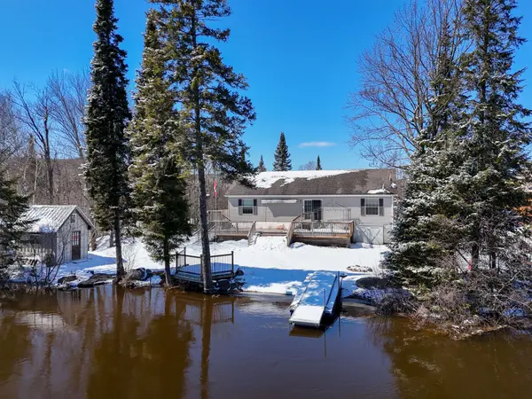 537 Spring Hill RD W, Ryerson, ON P0A 1C0