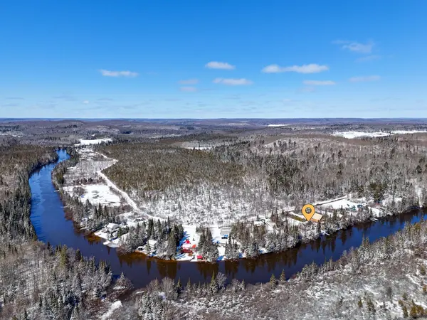 537 Spring Hill RD W, Ryerson, ON P0A 1C0