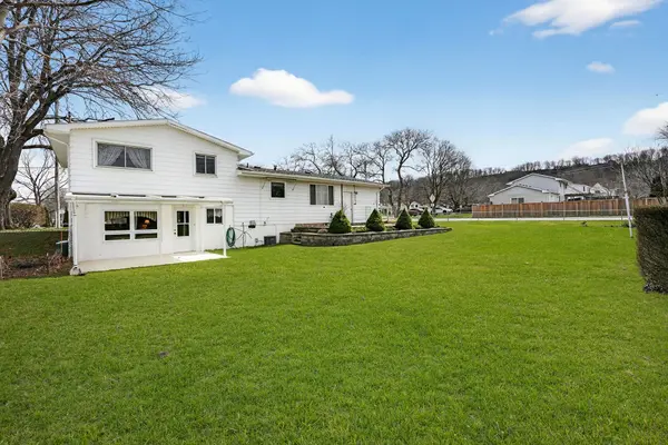 6 Nelles RD S, Grimsby, ON L3M 2Z2