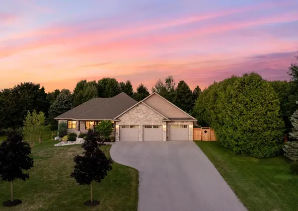 45 Amalia CRES, Centre Wellington, ON N0B 1J0