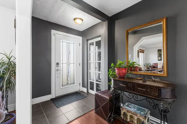 1902 Rosebella AVE, Blossom Park - Airport And Area, ON K1T 1G7