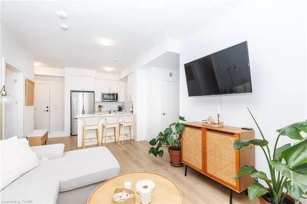 600 North Service RD #501, Hamilton, ON L8E 5A7