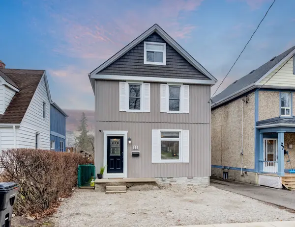 25 John ST, Cambridge, ON N1S 2V3