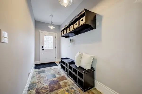 25 John ST, Cambridge, ON N1S 2V3