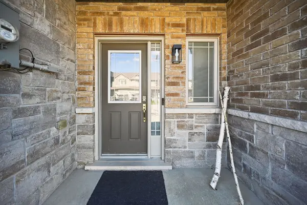 149 Kinsman DR, Hamilton, ON L0R 1C0