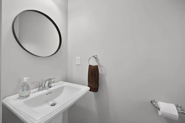 149 Kinsman DR, Hamilton, ON L0R 1C0