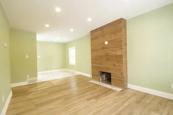 1243 Langmuir AVE #Main Floor, London East, ON N5W 2G2