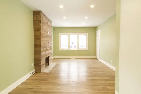 1243 Langmuir AVE #Main Floor, London East, ON N5W 2G2