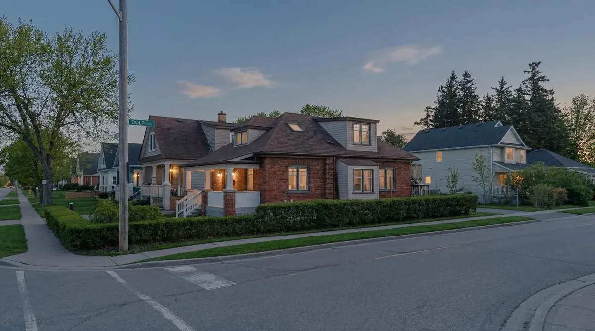 999 Vine ST, Cambridge, ON N3H 2Z7