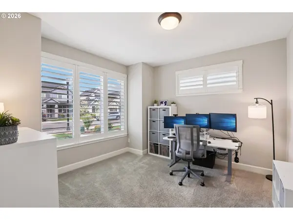 8321 NE 168TH PL, Vancouver, WA 98682