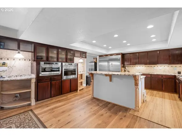 113 WALNUT DR, Rogue River, OR 97537