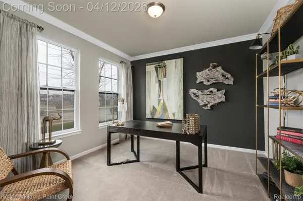 34987 Strathcona BLVD, Sterling Heights, MI 48312