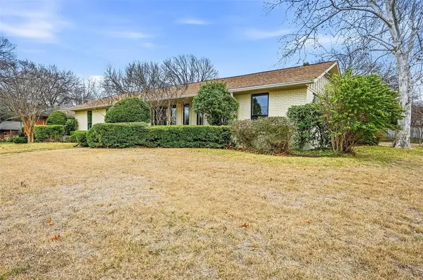 822 Belt Line Plaza, Richardson, TX 75080