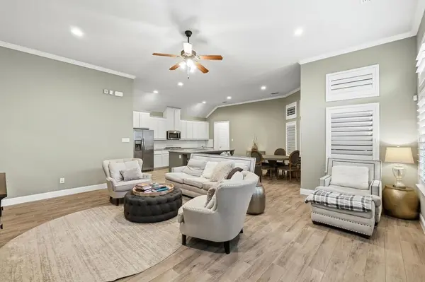 904 10th Street, Argyle, TX 76226