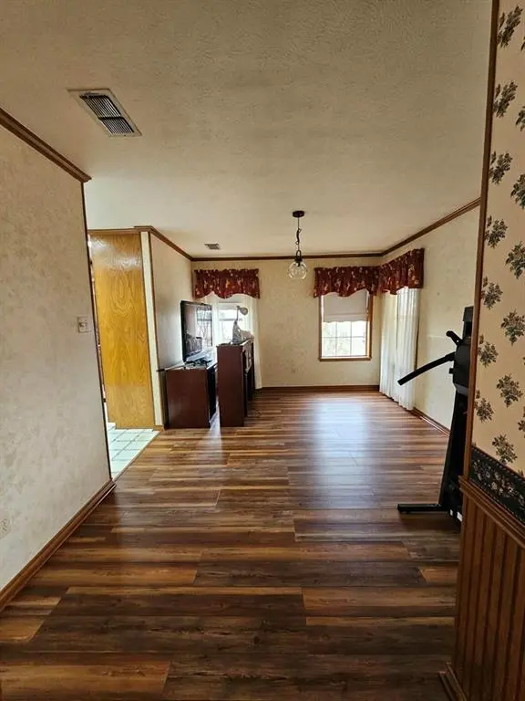 1710 An County Road 463, Montalba, TX 75853