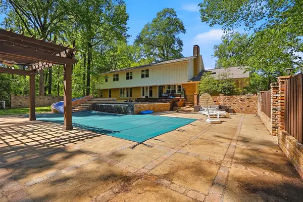 1201 Garden Avenue, Mount Pleasant, TX 75455