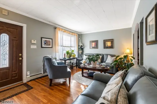 19 William St, Kearny Town, NJ 07032