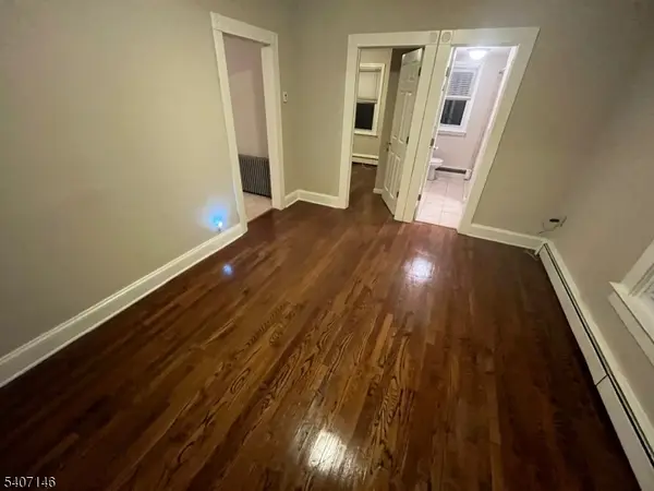 94 Summit Ave #1, North Plainfield Boro, NJ 07060