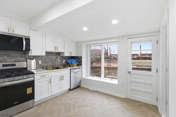 11 Huron Pl, Denville Twp., NJ 07834