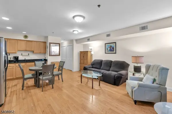 5 Maple Ave #102, Union Twp., NJ 07088