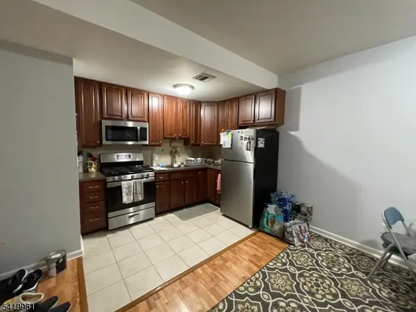 72 Highland Ave #1B, Clifton City, NJ 07011