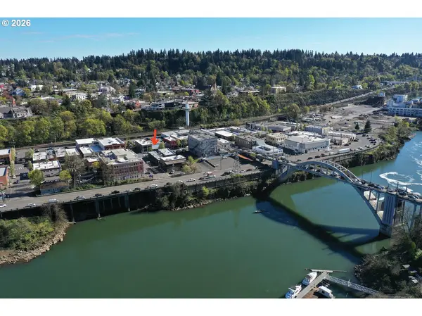 720 MAIN ST, Oregon City, OR 97045