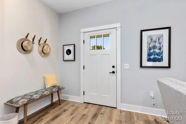 151 Tamarack LN NE, Rockford City, MI 49341