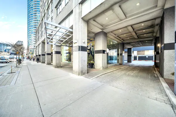 20 Blue Jays WAY #1615, Toronto C01, ON M5V 3W6