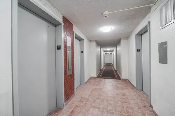 100 Echo PT #1708, Toronto E05, ON M1W 2V2