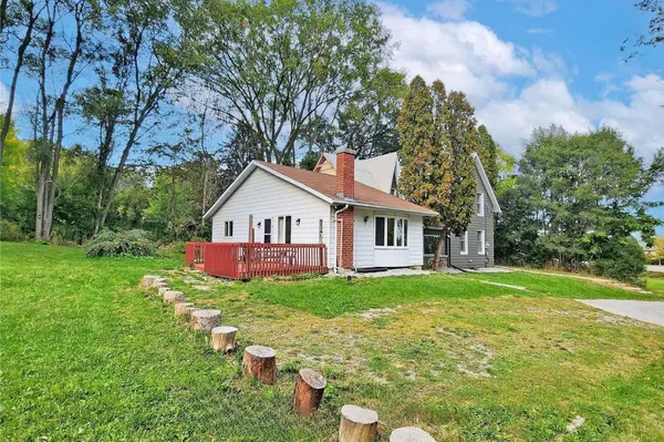 754 The Queensway N/A S #Main, Georgina, ON L4P 4C9