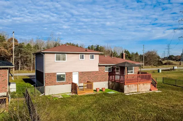 169 Oriole DR, East Gwillimbury, ON L9N 1G9