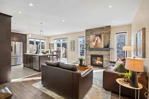 7 Os James Hunt CT, Uxbridge, ON L9P 0E3